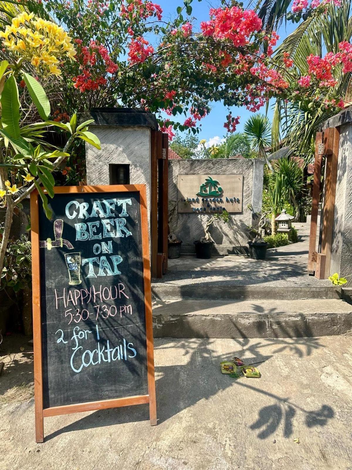 Island Garden Huts Lembongan Acomodação com café da manhã Exterior foto